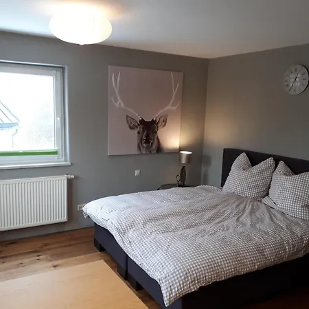 Daire Remise - Schmidsfelden 12 - 88299 *