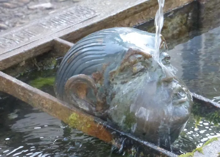 Remise - Schmidsfelden 12 - 88299 *